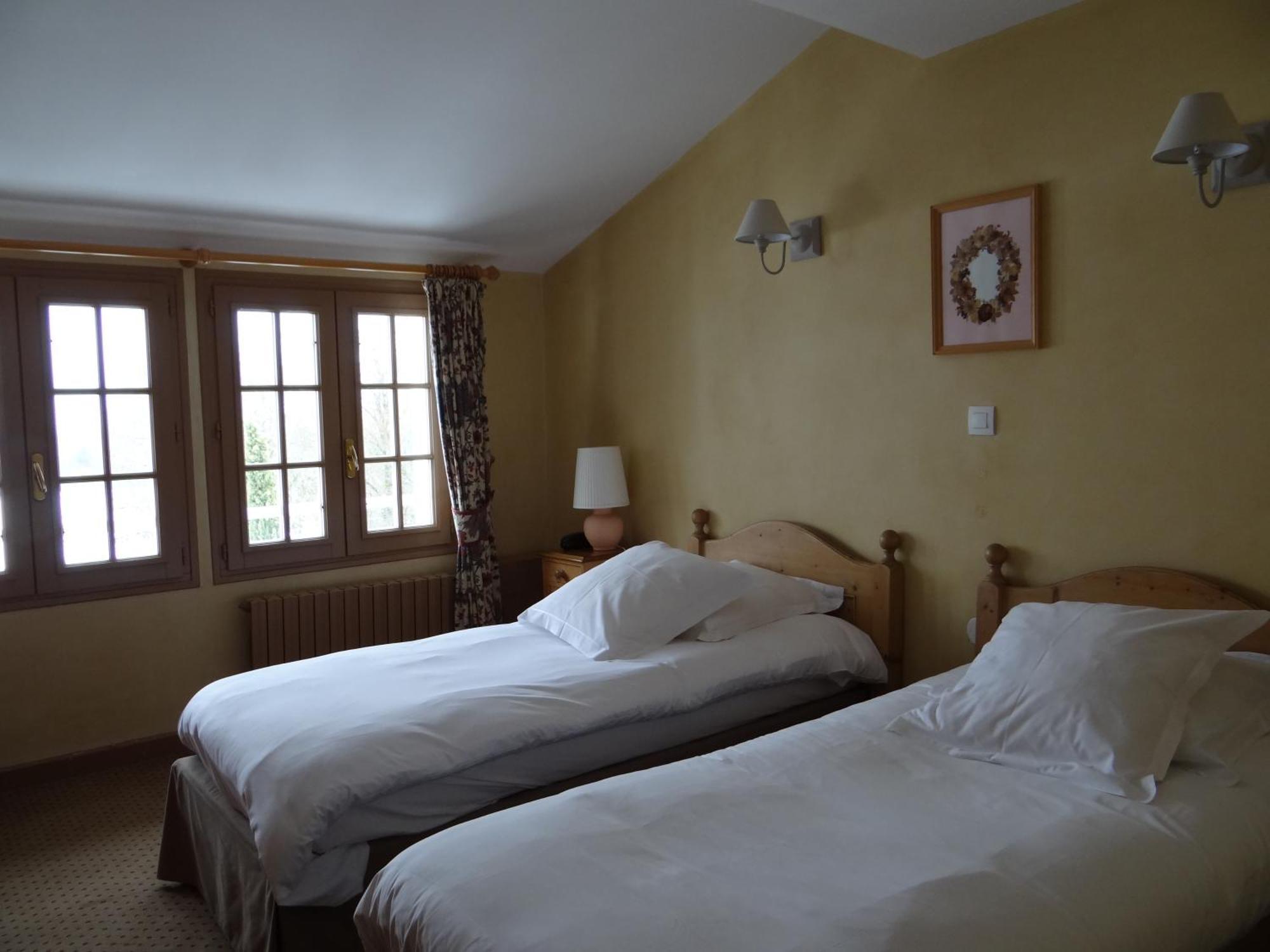 Auberge Des Chasseurs エシュネベ 部屋 写真